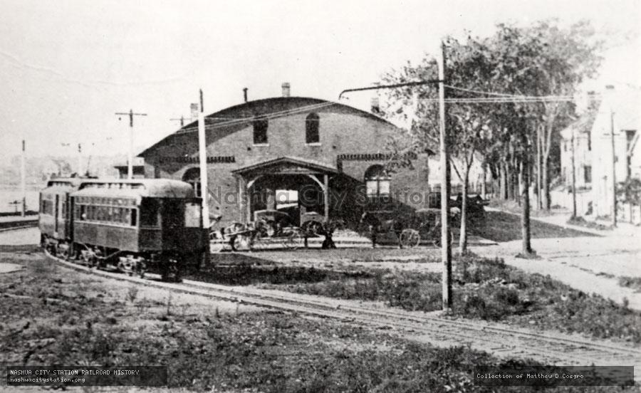 Postcard: Railroad Station, Bristol, Rhode Island